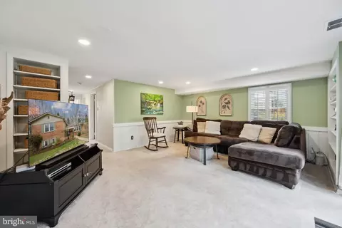 Other - 10601 Meadowhill Rd, Silver Spring, MD 20901 photo 5 of 10