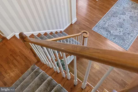 Entry Way - 16617 Harbour Town Dr, Ashton, MD 20861 photo 12 of 13