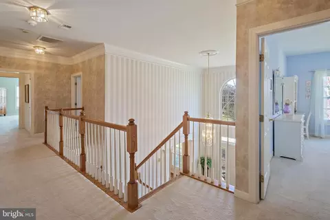 Entry Way - 16617 Harbour Town Dr, Ashton, MD 20861 photo 10 of 13