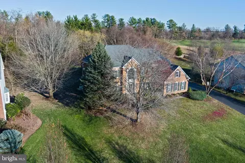 View/Area - 16617 Harbour Town Dr, Ashton, MD 20861 photo 1 of 7