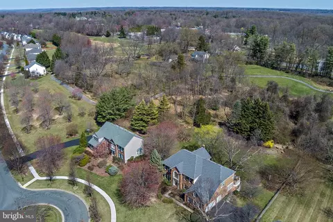 View/Area - 16617 Harbour Town Dr, Ashton, MD 20861 photo 3 of 7