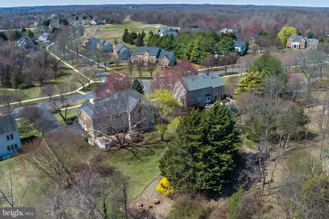 View/Area - 16617 Harbour Town Dr, Ashton, MD 20861 photo 5 of 7