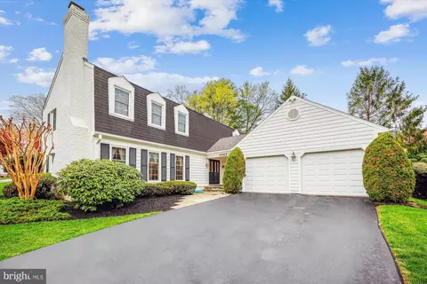 12412 Frost Ct, Potomac, MD 20854