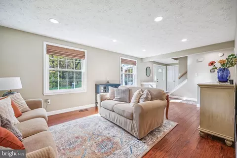 Living - 13833 Castle Cliff Way, Silver Spring, MD 20904 photo 3 of 6