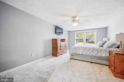 Bedroom - 13833 Castle Cliff Way, Silver Spring, MD 20904 photo 4 of 15