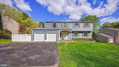 13833 Castle Cliff Way, Silver Spring, MD 20904