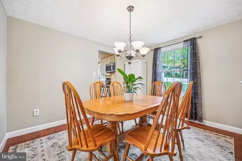 Dining - 13833 Castle Cliff Way, Silver Spring, MD 20904 photo 2 of 3