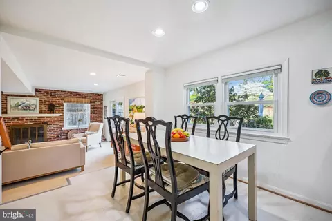 Dining - 2183 Stratton Dr, Potomac, MD 20854 photo 5 of 5