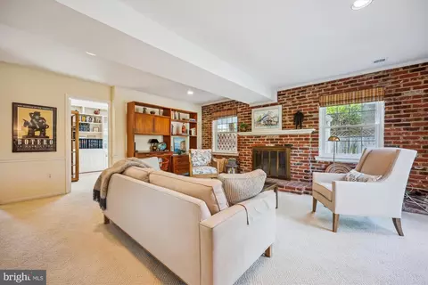 Living - 2183 Stratton Dr, Potomac, MD 20854 photo 3 of 3