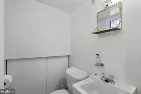 705 Northwood Ter, Silver Spring, MD 20902 photo 35