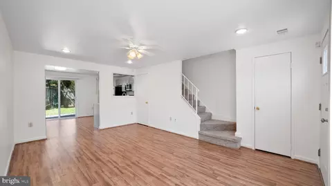 Living - 10710 Lester St, Silver Spring, MD 20902 photo 1 of 4