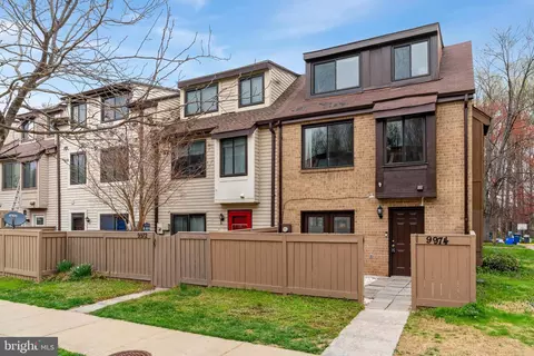 9974 Forest View Pl, Gaithersburg, MD 20886