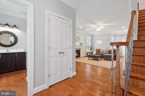 Entry Way - 13013 Connecticut Ave, Silver Spring, MD 20906 photo 4 of 14