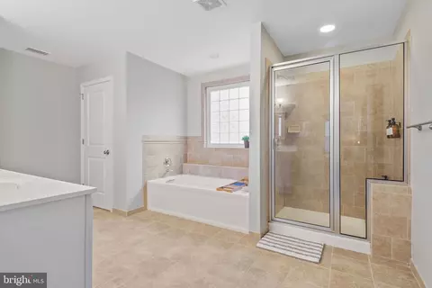 Bath - 13013 Connecticut Ave, Silver Spring, MD 20906 photo 3 of 7