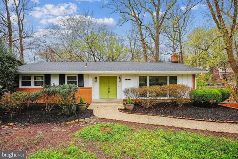 11 Parkside Rd, Silver Spring, MD 20910