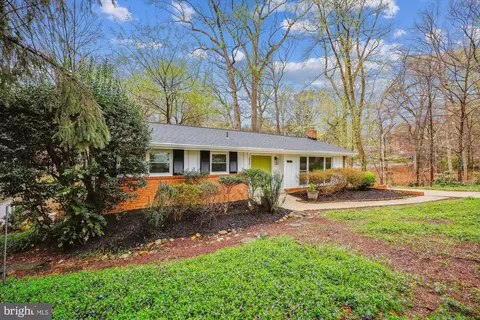 Exterior - 11 Parkside Rd, Silver Spring, MD 20910 photo 2 of 23