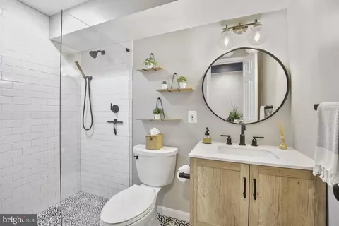 Bath - 3012 Marlow Rd, Silver Spring, MD 20904 photo 4 of 4