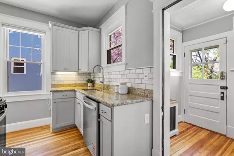 803 Islington St, Silver Spring, MD 20910 photo 17