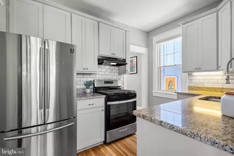 803 Islington St, Silver Spring, MD 20910 photo 4