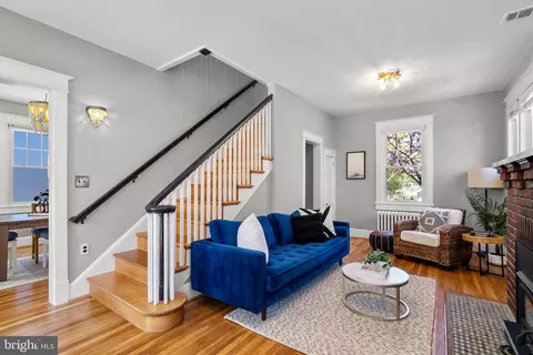 803 Islington St, Silver Spring, MD 20910
