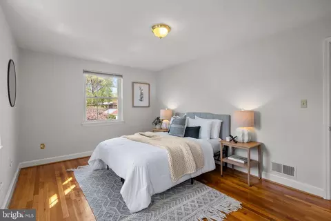 1012 Stirling Rd, Silver Spring, MD 20901 photo 18