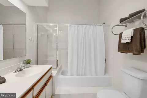 Bath - 3301 Sir Thomas Dr #6-B-41, Silver Spring, MD 20904 photo 2 of 4