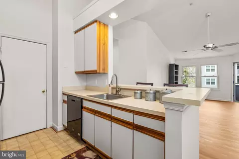 Kitchen - 3301 Sir Thomas Dr #6-B-41, Silver Spring, MD 20904 photo 2 of 3