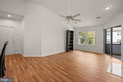Living - 3301 Sir Thomas Dr #6-B-41, Silver Spring, MD 20904 photo 2 of 6