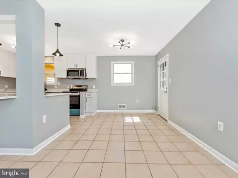 15224 Ganley Rd, Boyds, MD 20841 photo 9