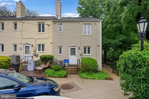 9830 Hollow Glen Pl, Silver Spring, MD 20910 photo 26