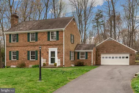 26108 Rudale Dr, Clarksburg, MD 20871