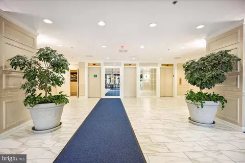 15101 Interlachen Dr #1-424, Silver Spring, MD 20906 photo 5