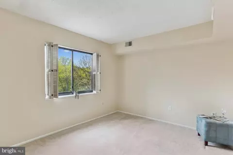 15101 Interlachen Dr #1-424, Silver Spring, MD 20906 photo 24