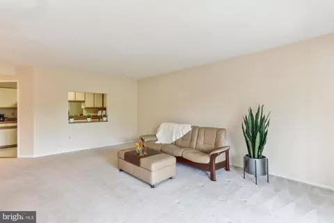 15101 Interlachen Dr #1-424, Silver Spring, MD 20906 photo 15