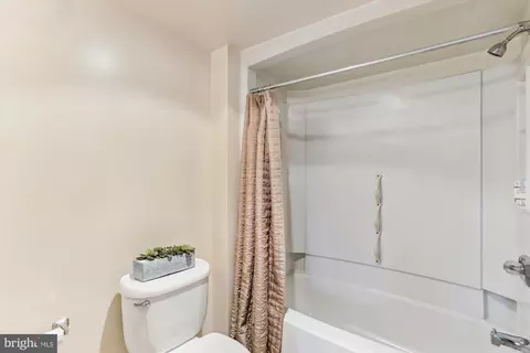 15101 Interlachen Dr #1-424, Silver Spring, MD 20906 photo 25