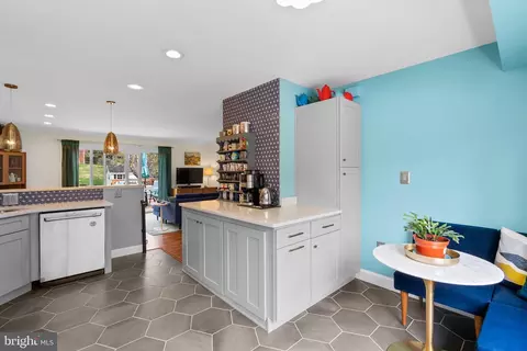 Kitchen - 9817 Cherry Tree Ln, Silver Spring, MD 20901 photo 4 of 4