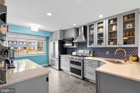 Kitchen - 9817 Cherry Tree Ln, Silver Spring, MD 20901 photo 1 of 4