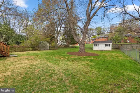 Exterior - 9817 Cherry Tree Ln, Silver Spring, MD 20901 photo 7 of 7