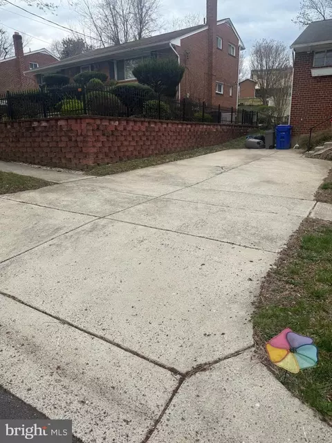 13102 Bluhill Rd, Silver Spring, MD 20906 photo 3