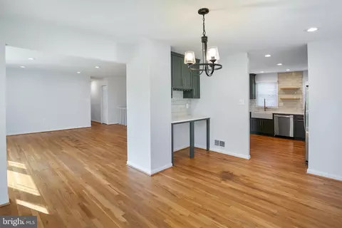 1420 Billman Ln, Silver Spring, MD 20902 photo 9