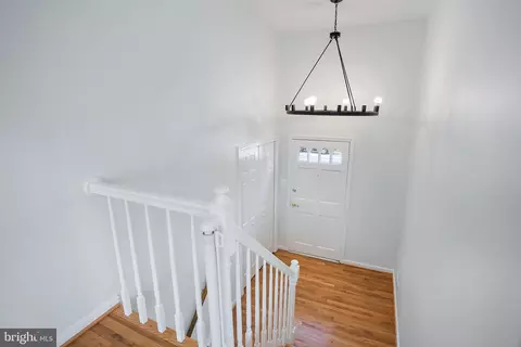 1420 Billman Ln, Silver Spring, MD 20902 photo 3