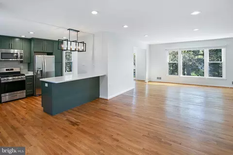 1420 Billman Ln, Silver Spring, MD 20902 photo 6