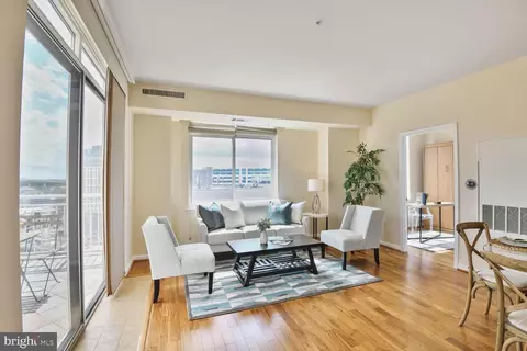 930 Wayne Ave #1403, Silver Spring, MD 20910 photo 8