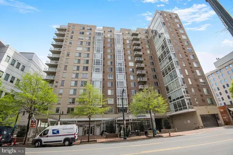 930 Wayne Ave #1403, Silver Spring, MD 20910 photo 2