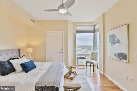 930 Wayne Ave #1403, Silver Spring, MD 20910 photo 17