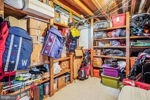 Other - 9117 Paddock Ln, Potomac, MD 20854 photo 17 of 22