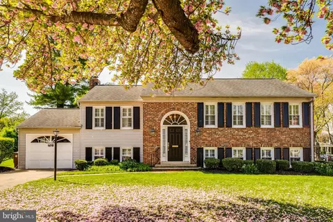 710 Fordham St, Rockville, MD 20850