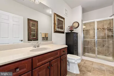 Bath - 3825 Doc Berlin Dr #25, Silver Spring, MD 20906 photo 2 of 2