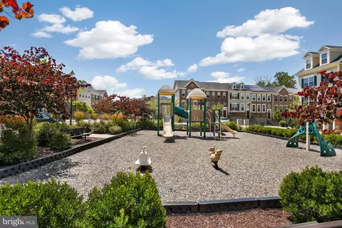 Exterior - 3825 Doc Berlin Dr #25, Silver Spring, MD 20906 photo 12 of 13