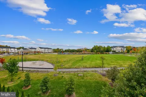 View/Area - 3825 Doc Berlin Dr #25, Silver Spring, MD 20906 photo 2 of 2